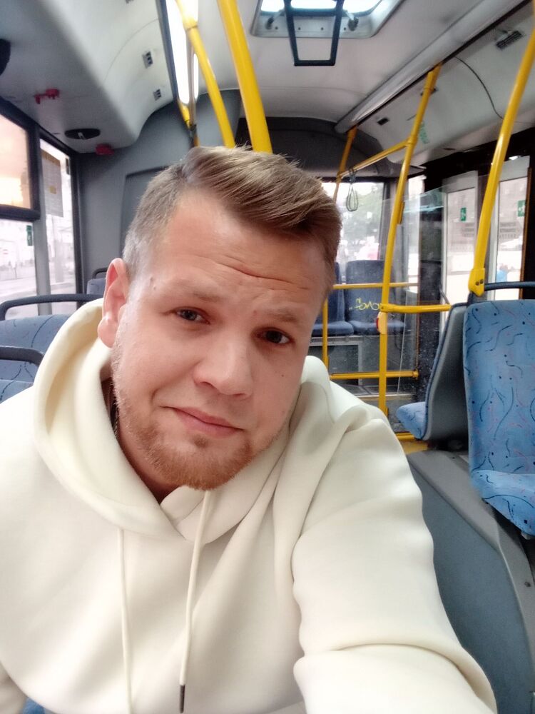  --,   , 30 ,     , c , 