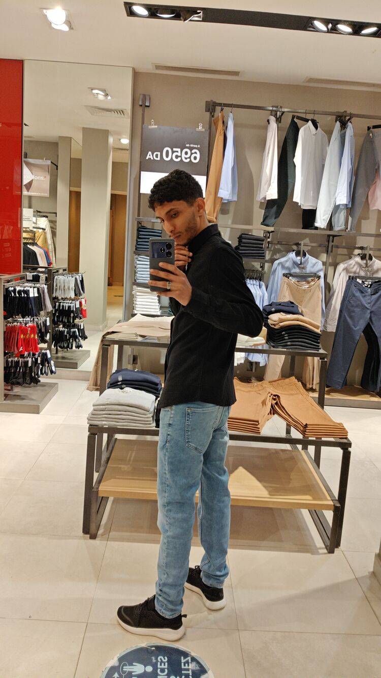  49676371  , 29 ,    