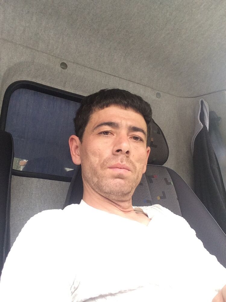 ,   Dilmurod, 41 ,   