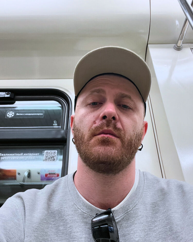 ���� 44203951 ������� ����, 37 ���, ���� ���������� � ������