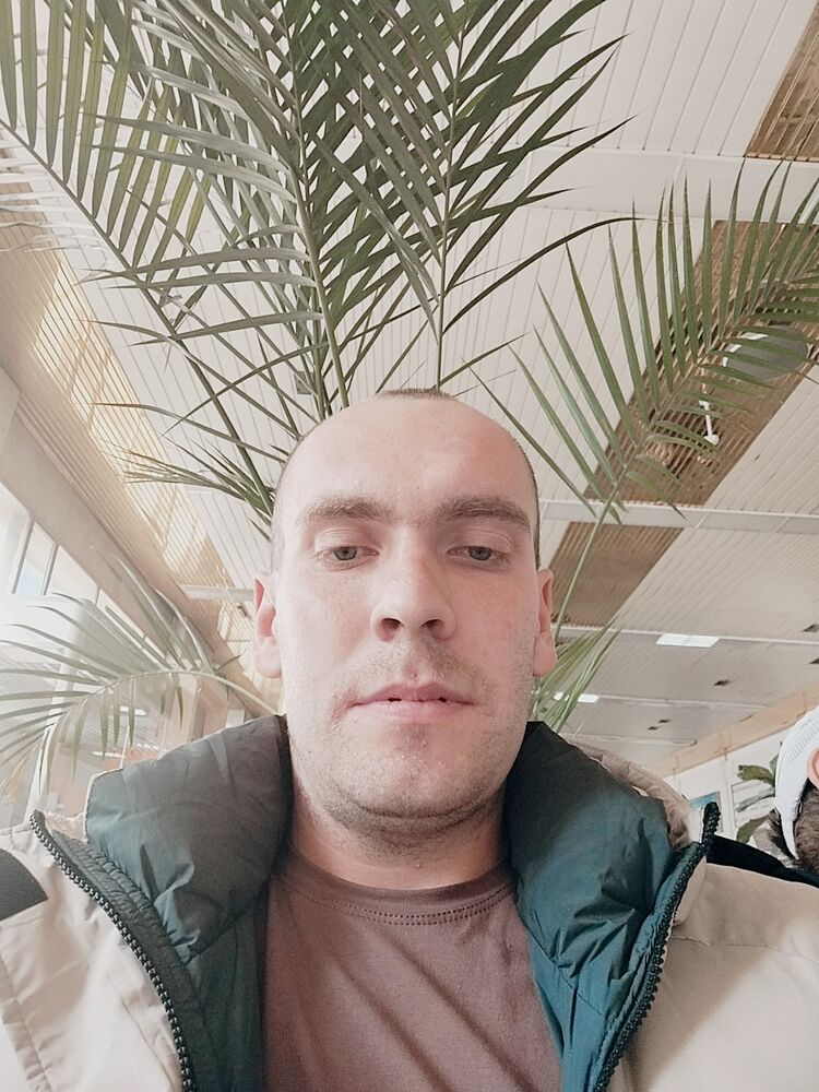  46568661  , 25 ,    
