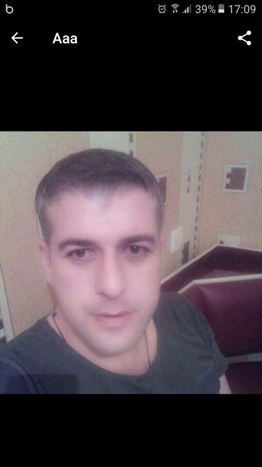  40200461  , 42 ,    -