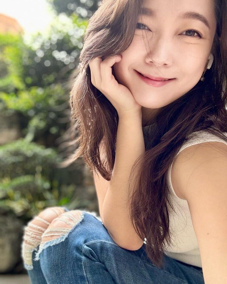  Hoeyang,   Sofiya, 29 ,   ,   