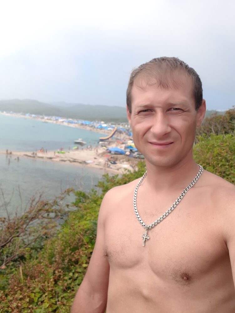  ,   Alex, 40 ,   , 