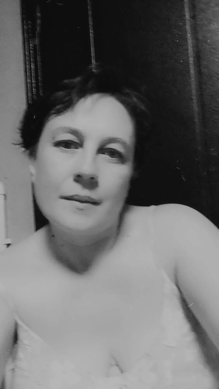  47708631  , 42 ,    