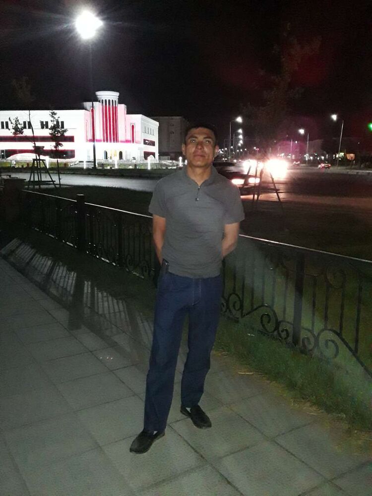  28348001  Ilhom, 36 ,    