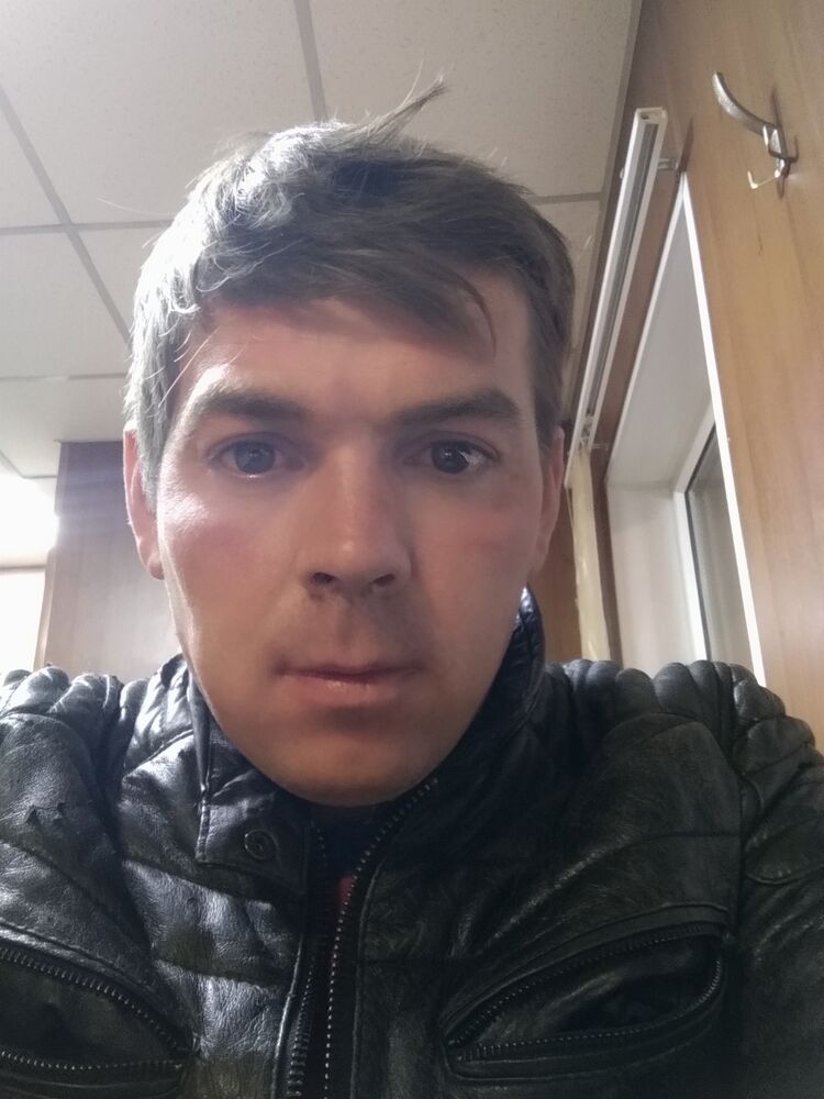  24918621  , 40 ,    