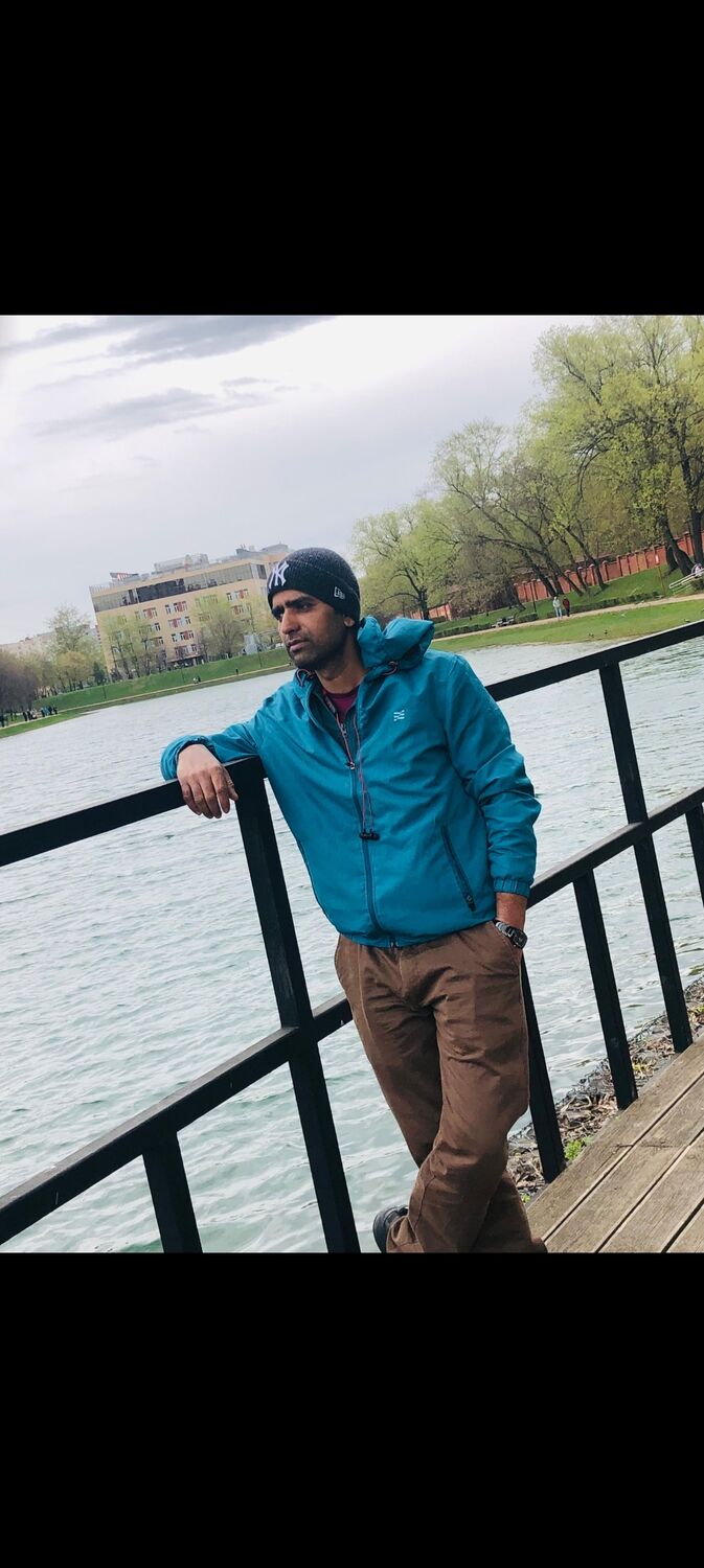  54105281  Shukoorsadiq, 35 ,    