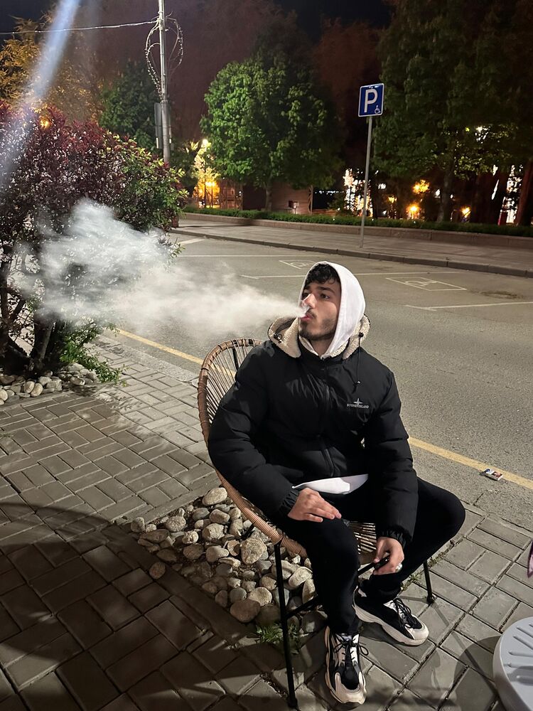  44791391  Abod, 20 ,    