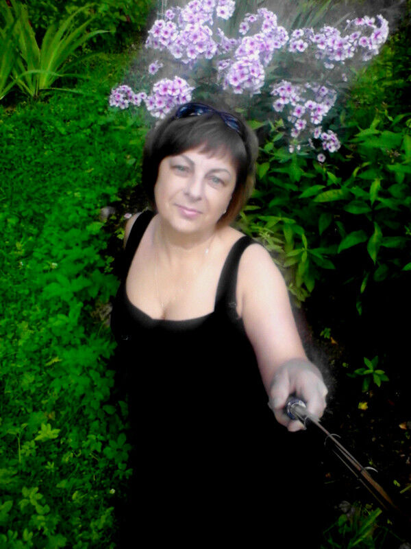  10561341  Irina, 69 ,    -