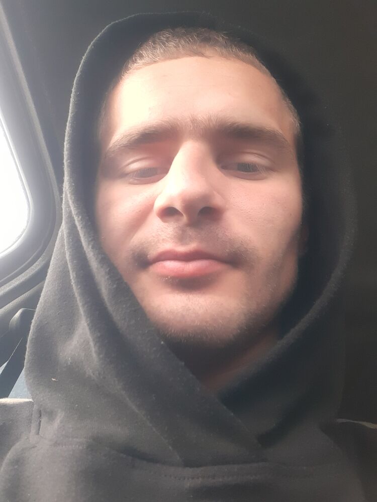  39226791  , 27 ,    