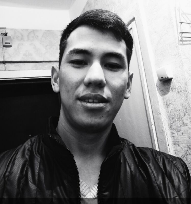  32439601  Azamat, 25 ,    