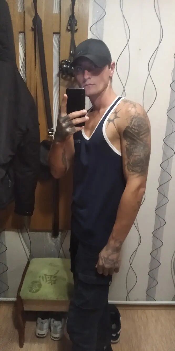  41261201  Vladimir, 30 ,    