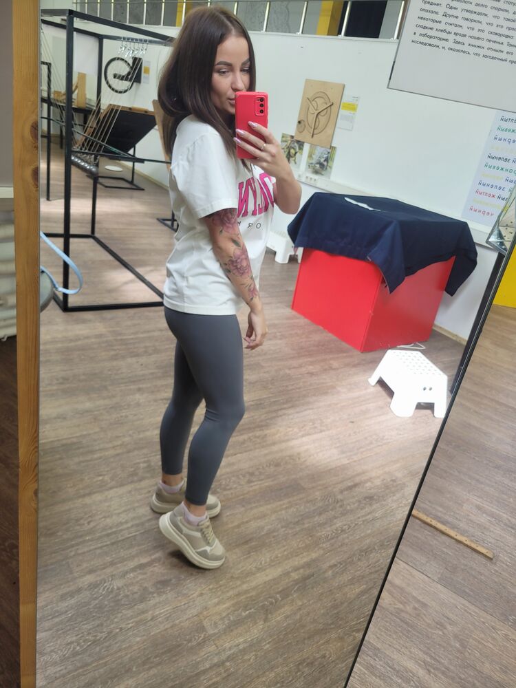  ,   Evgenia, 28 ,   ,   