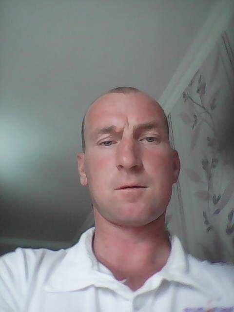  ,   Sergei, 39 ,   ,   , c 