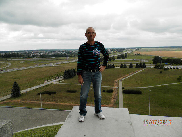  7483781  Artur, 65 ,    