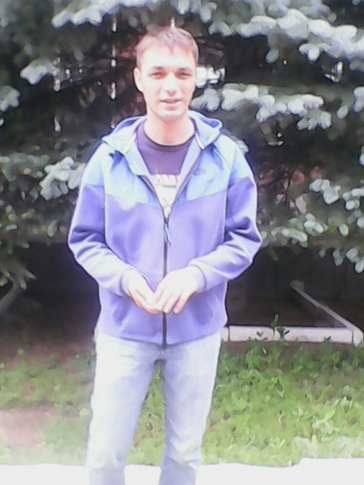  18594471  Ivan, 40 ,    