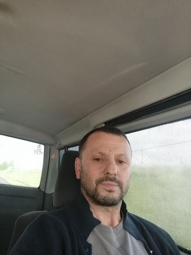  26967241  , 51 ,    