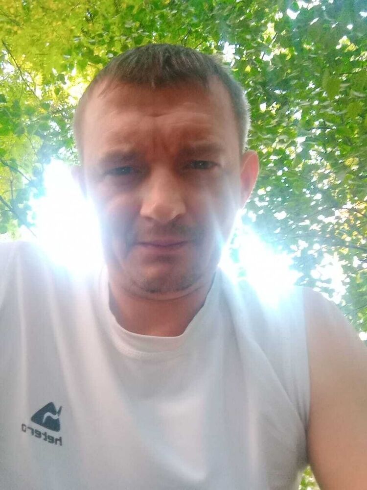  --,   , 40 ,     , c 