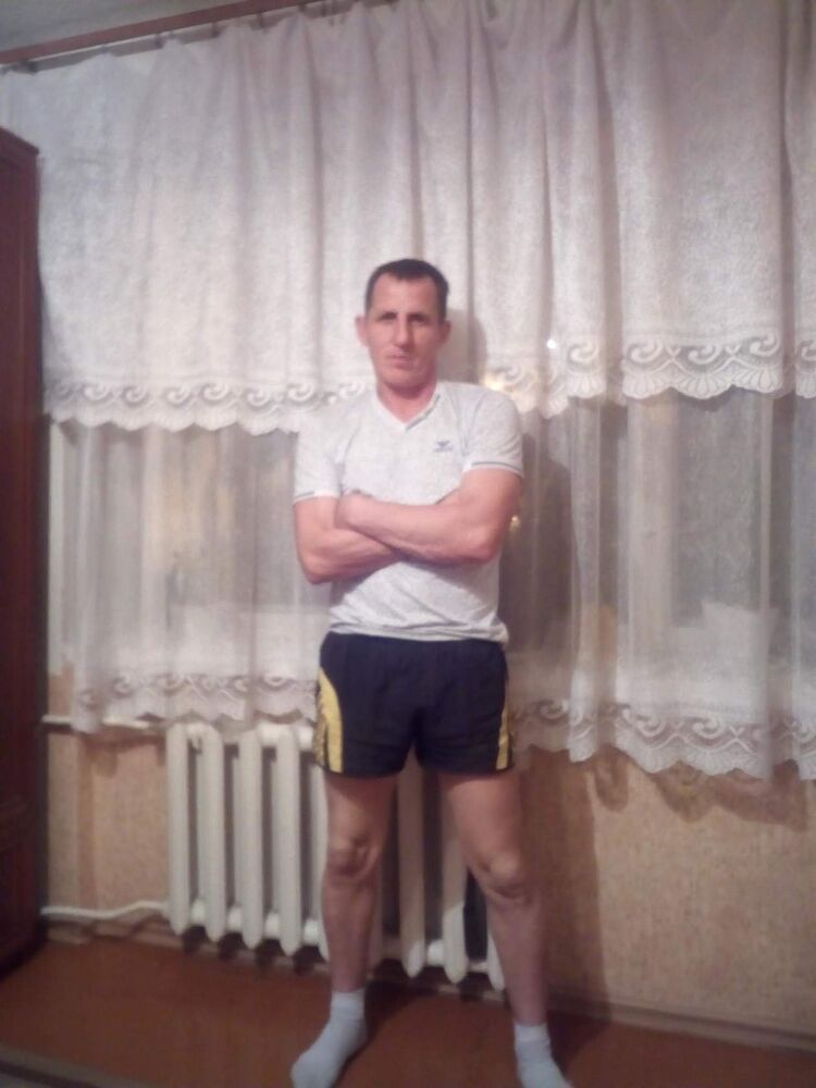  18549821  , 52 ,    