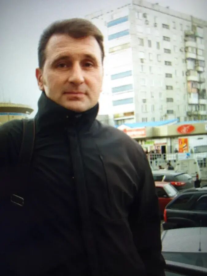  51247111  James, 55 ,    