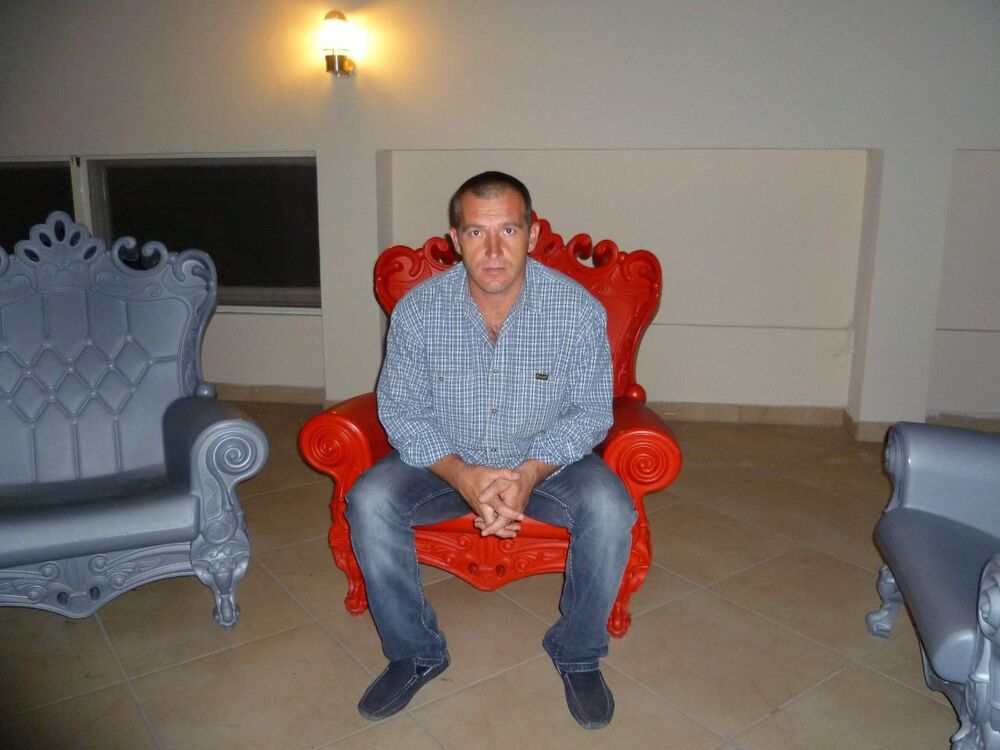  ,   George, 49 ,   ,   