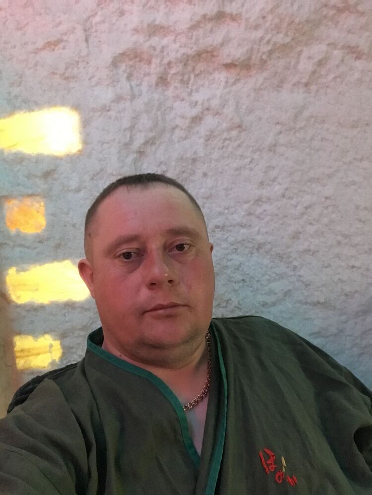  53052841  , 39 ,    