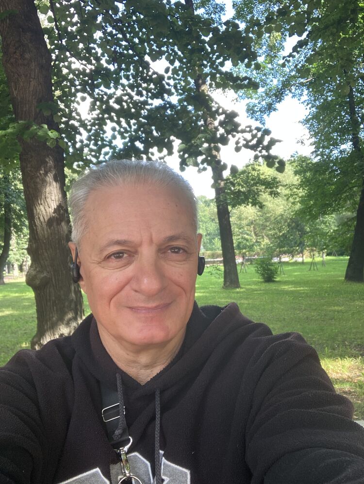  -,   , 65 ,  