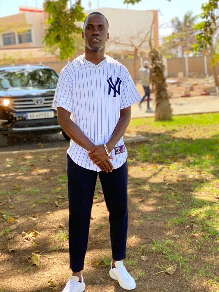 Bissau,   James, 32 ,   ,   