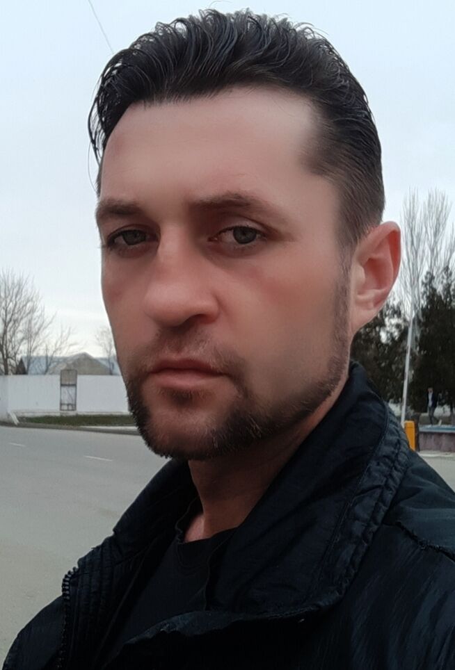  ,   Yury, 38 ,   ,   