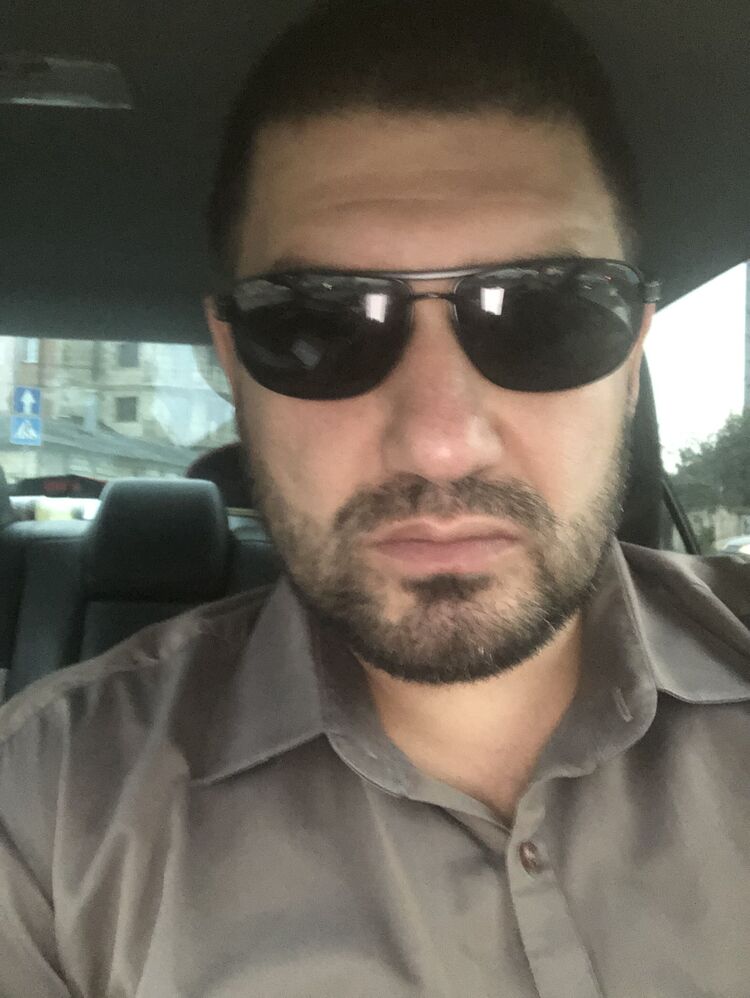  33931701  , 39 ,    