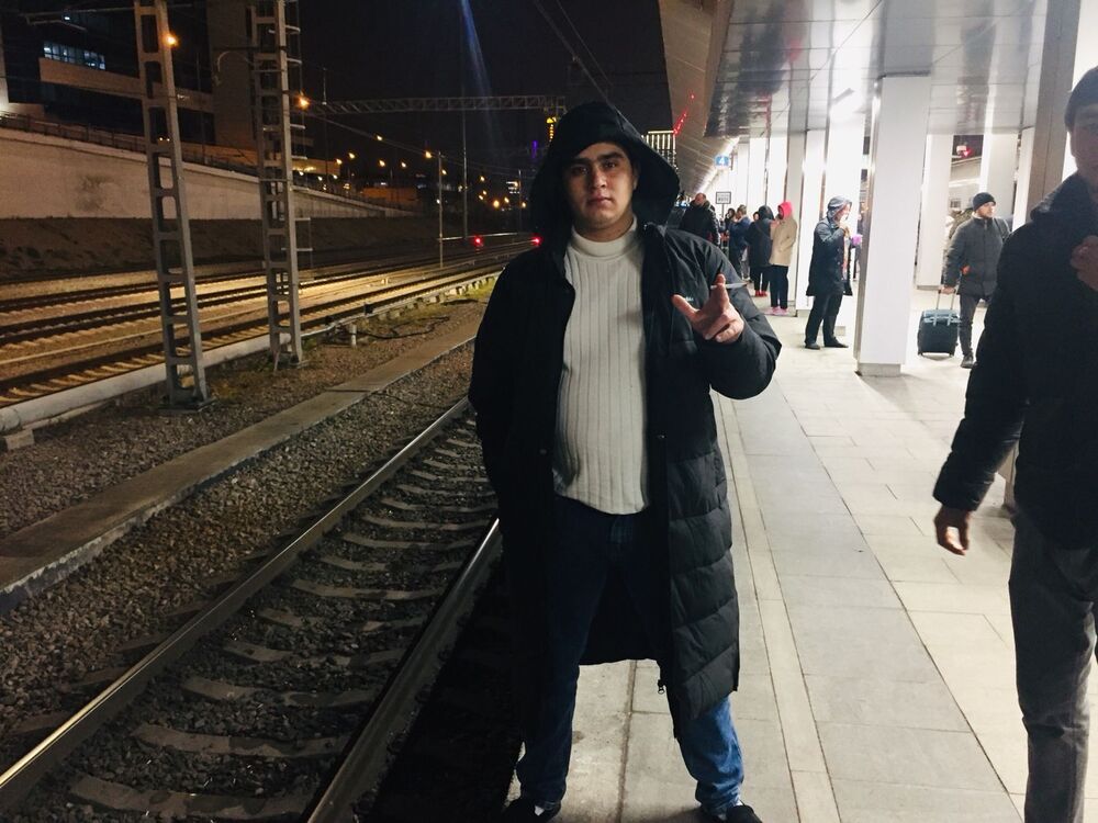  48014801  , 27 ,    -