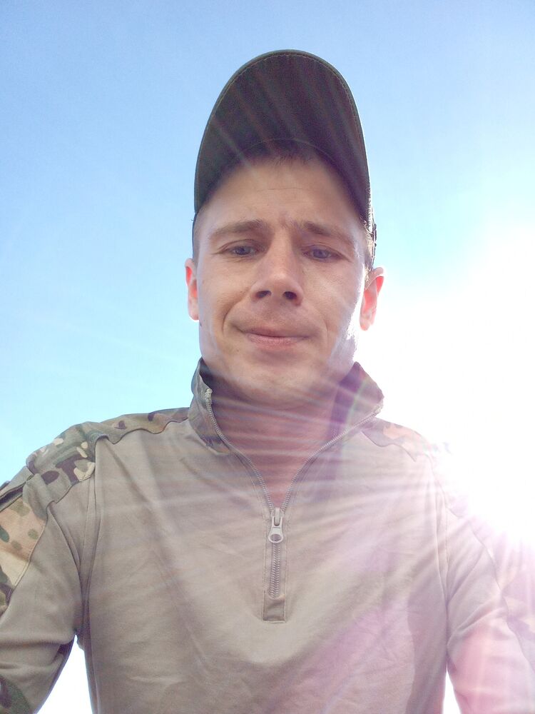  ,   Andrey, 33 ,   ,   