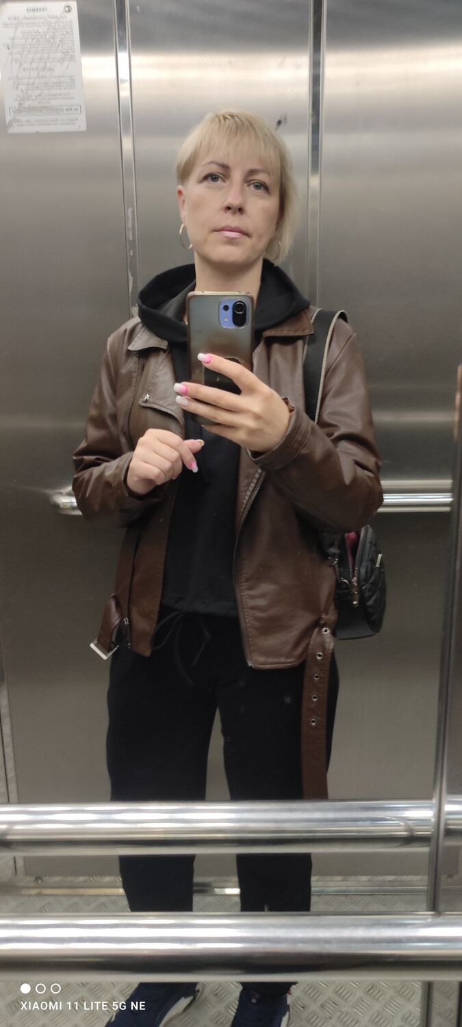  45943071  , 42 ,    