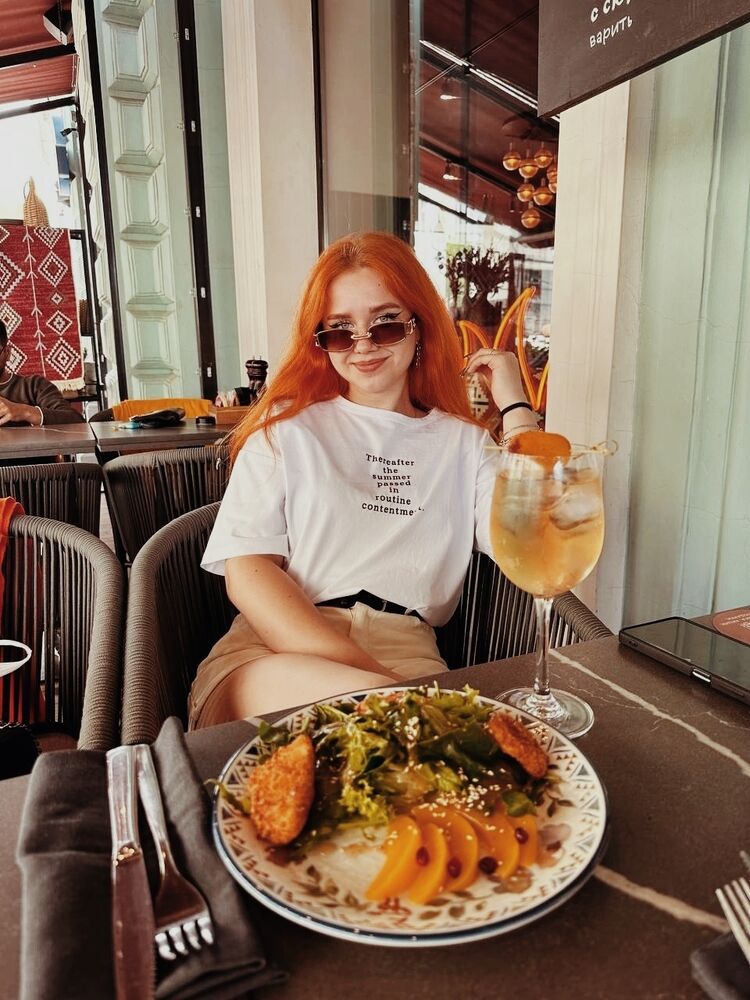  ,   Anastasia, 28 ,   ,   