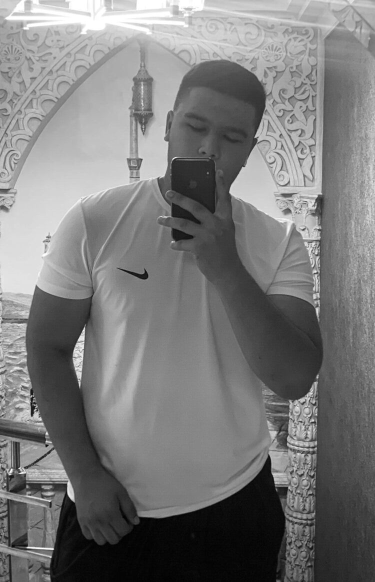  30788041  Shamik, 24 ,    