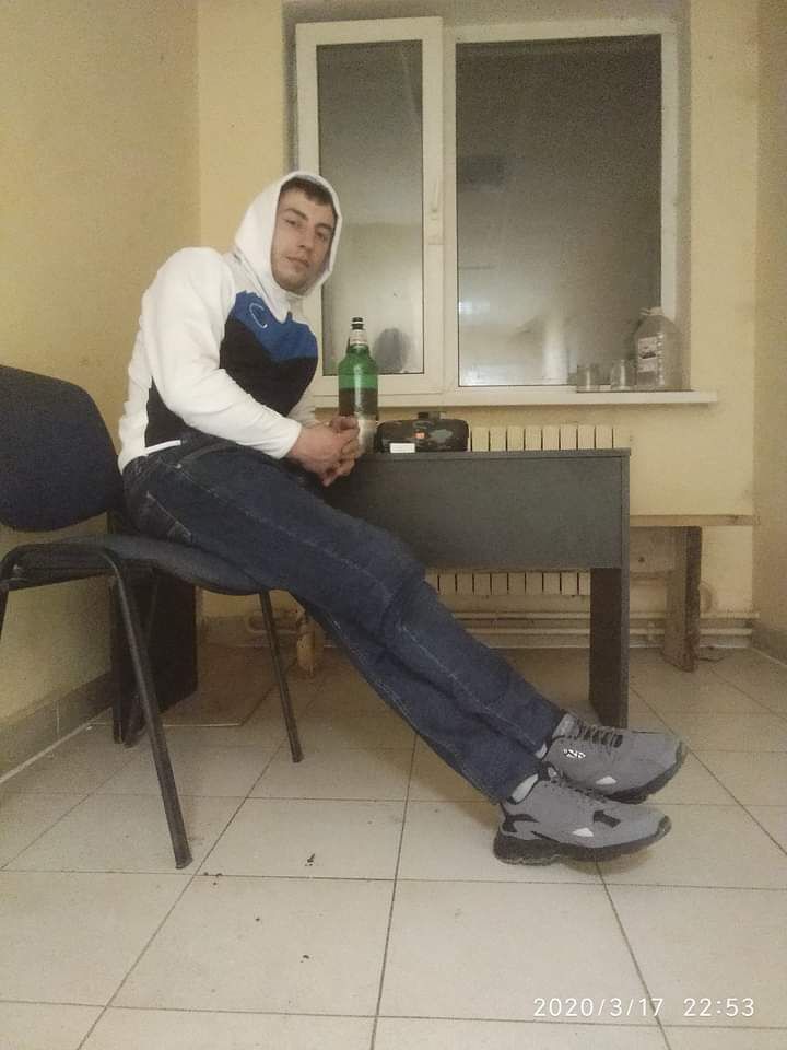  22684701  , 28 ,    