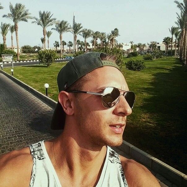  ,   Alex, 32 ,   , 