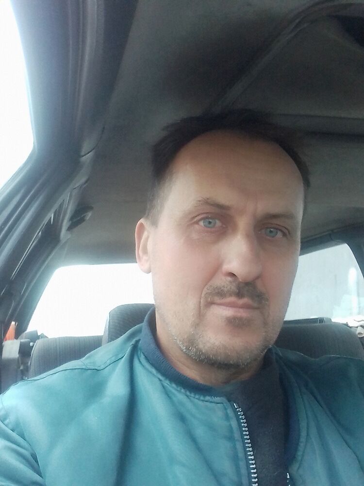  43920681  , 45 ,    