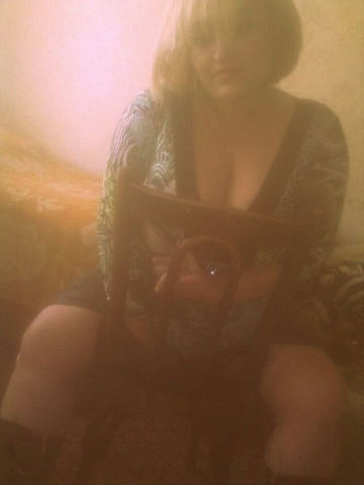  5651071  LILIT, 43 ,    