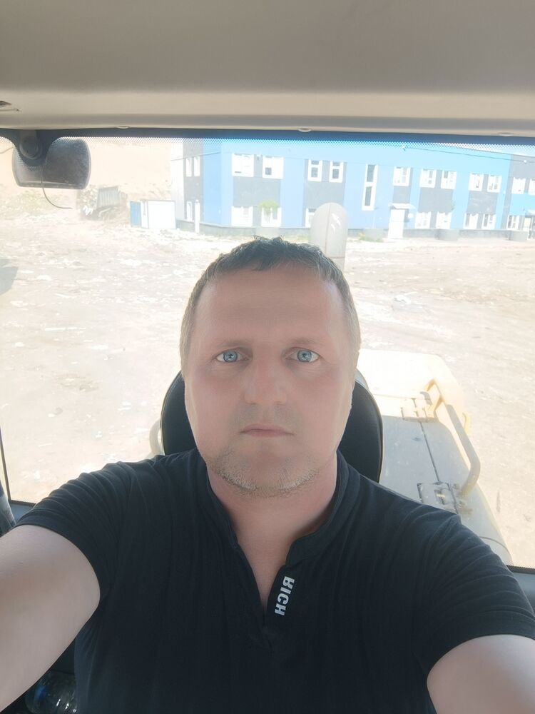  45686461  , 43 ,    