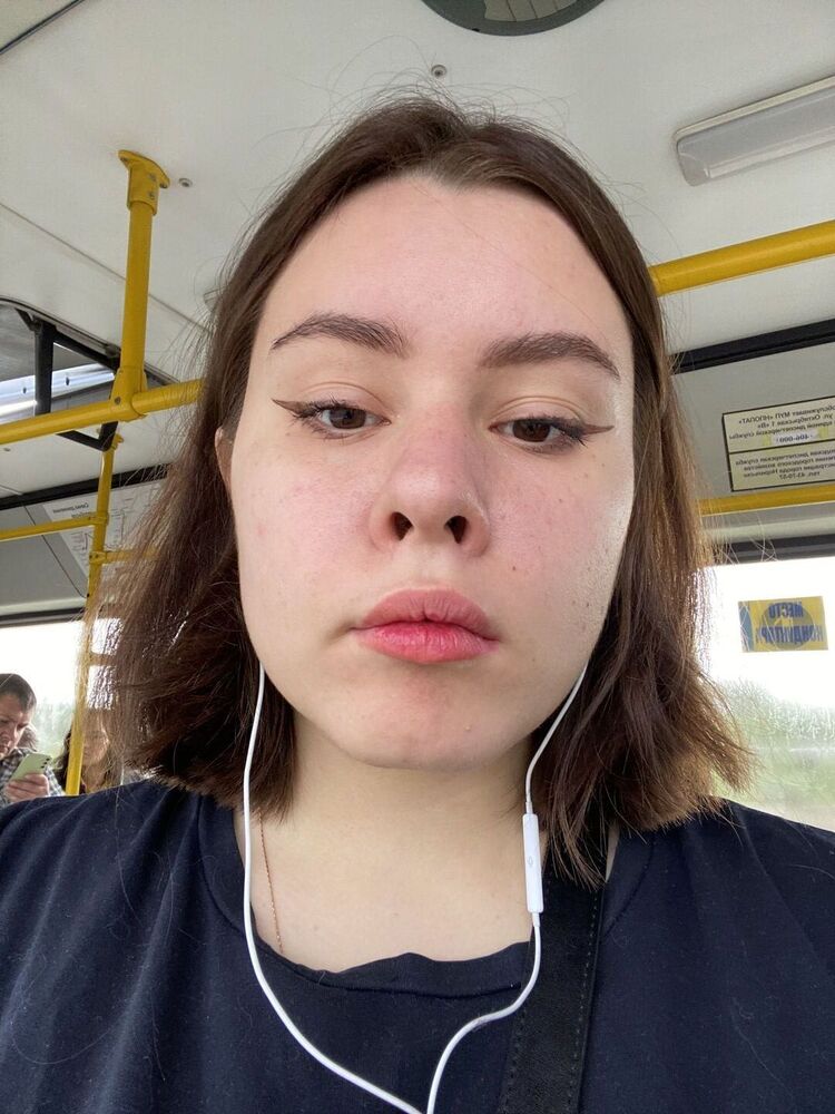  44722181  , 22 ,    