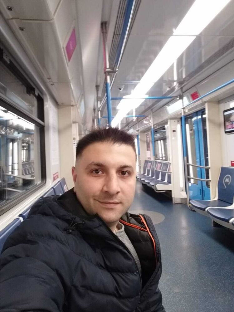 ���� 21864351 ������� ROBERTO, 37 ���, ���� ���������� � ������