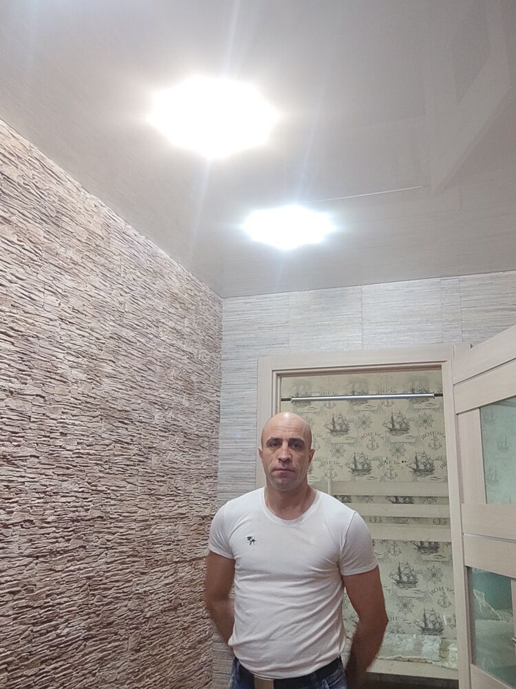  31947041  , 47 ,    