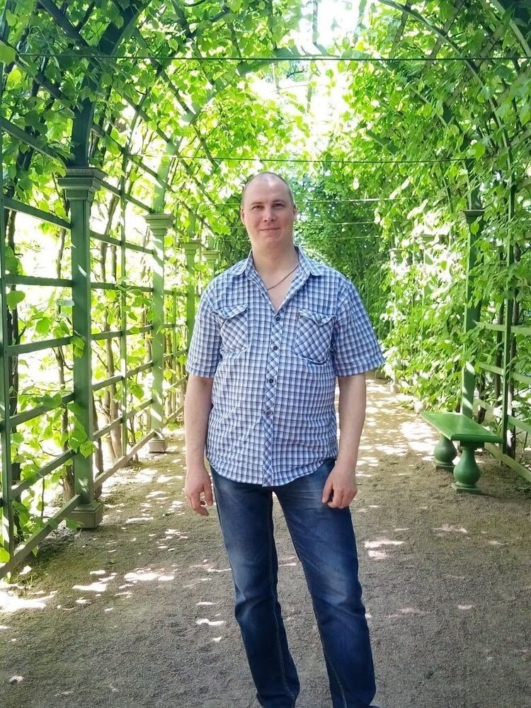  -,   Alexey, 39 ,   