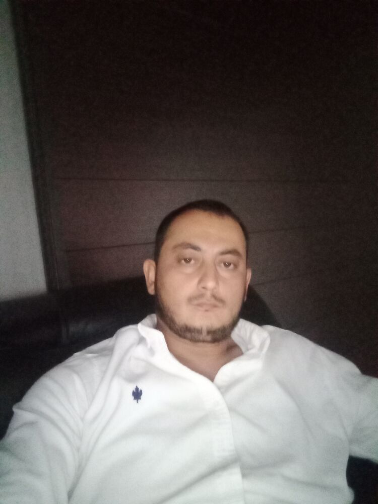  29278691  Zafar, 40 ,    