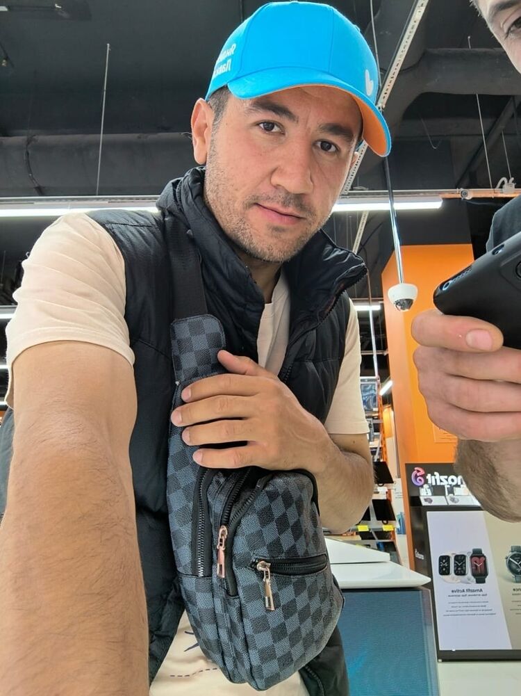  54223821  , 34 ,    -