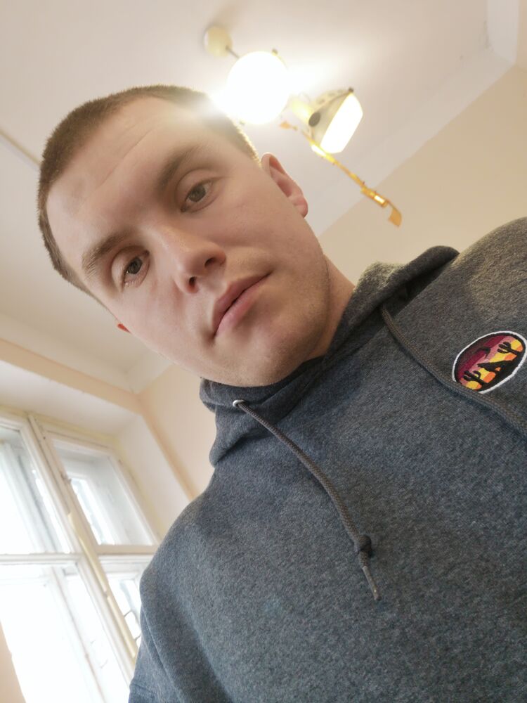  39959121  , 28 ,     