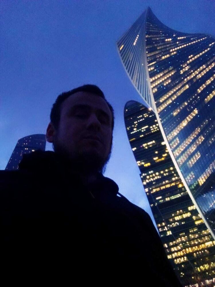  21115461  , 33 ,    