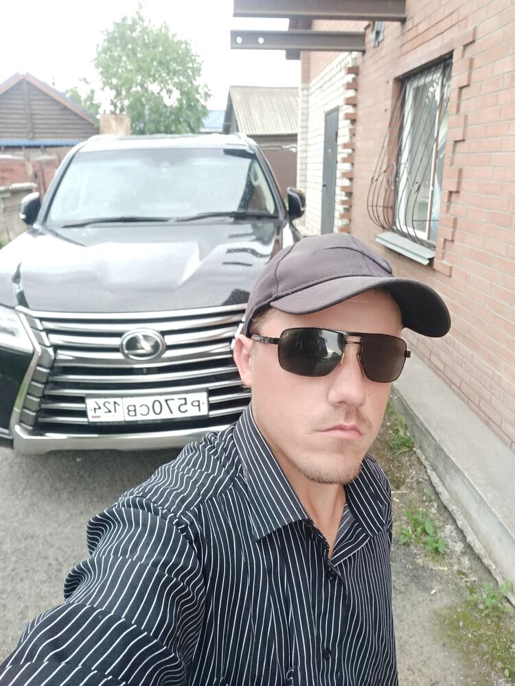  ,   Victor, 32 ,   ,   , c , 